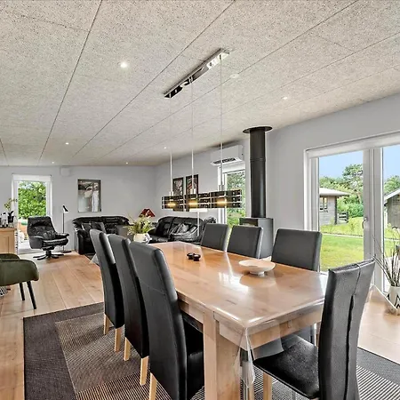 C11535-hemmet-horsfold-89 Holiday home