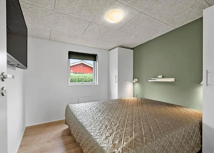 C11535-hemmet-horsfold-89 Дом отдыха *